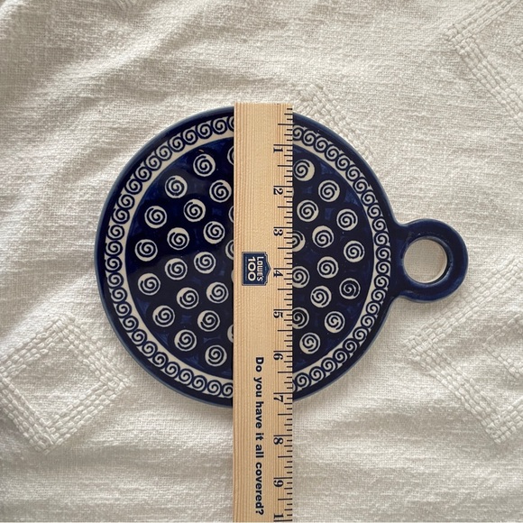 Boleslawaic Polish Pottery Swirl Ceramic Cheese / Cutting Board - Picture 6 of 7